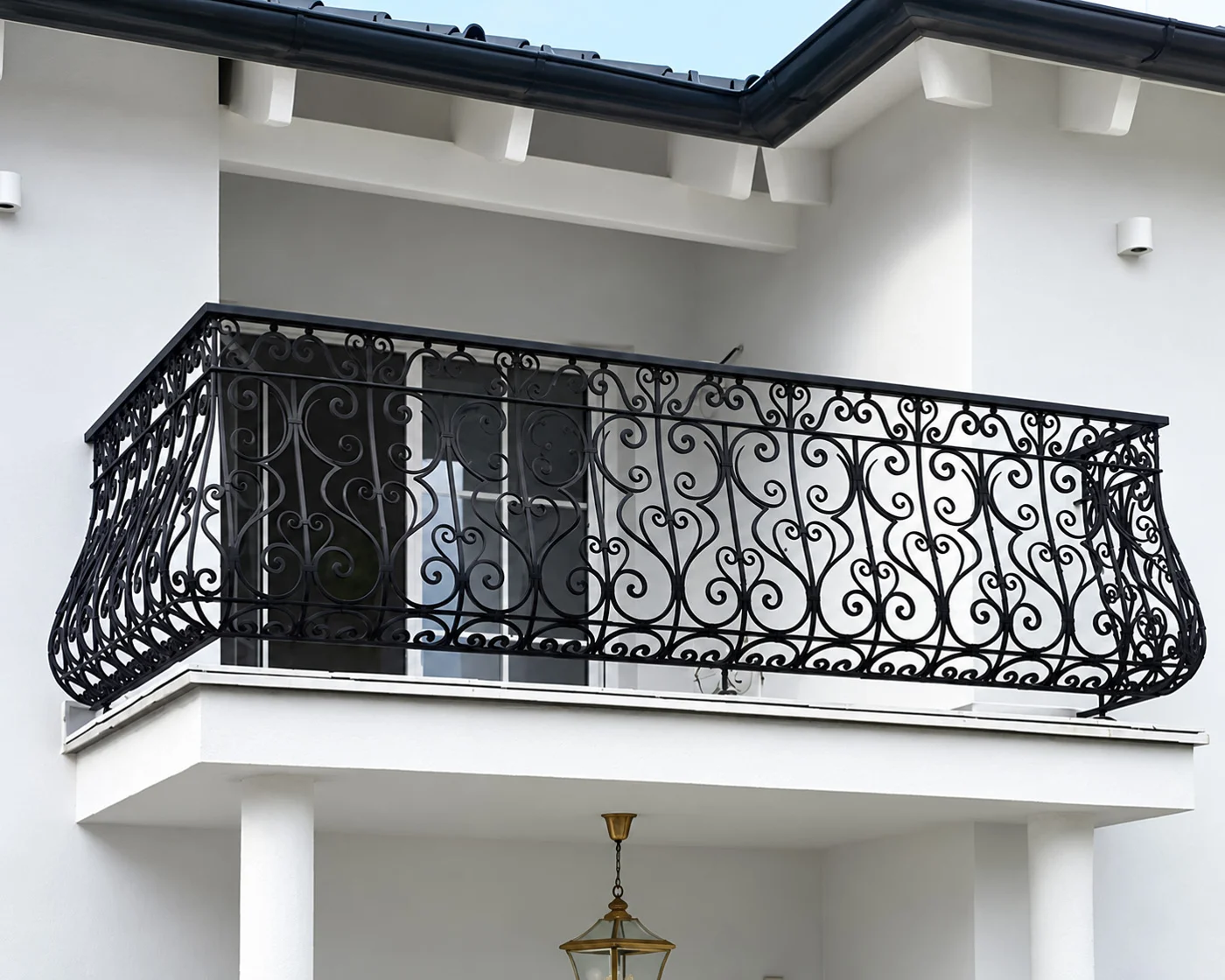 Outdoor balcony railing
